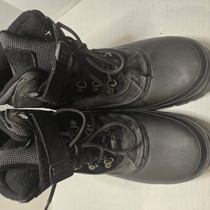3M Thinsulate Black Rain & Snow Boots with High-Top Design‎ and Thick Sole